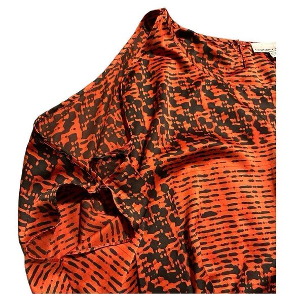 Current Affair half sleeve top in Orange Silk Multiple colors - Picture 4 of 14